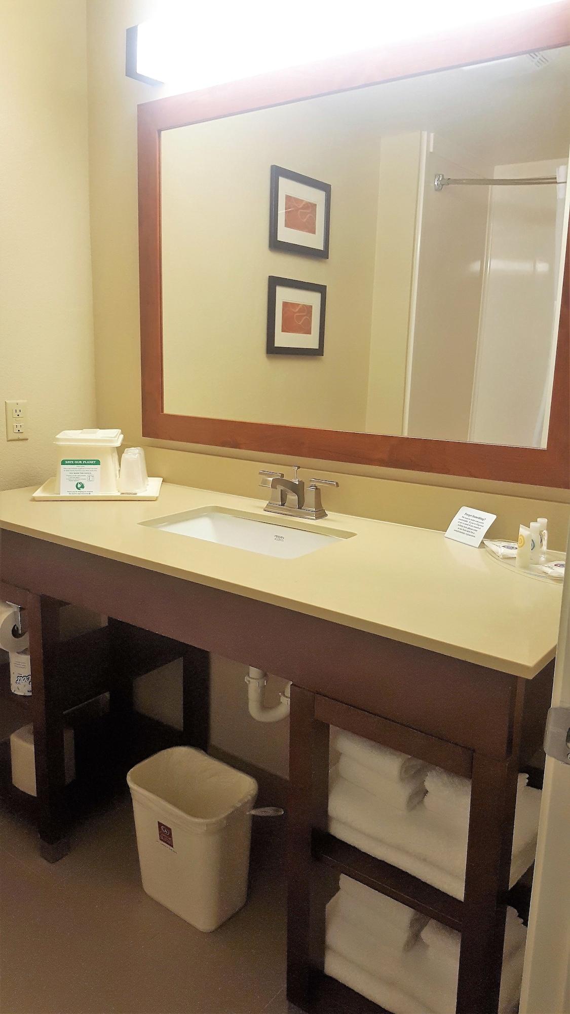 Comfort Suites Austin Nw Lakeline Екстер'єр фото