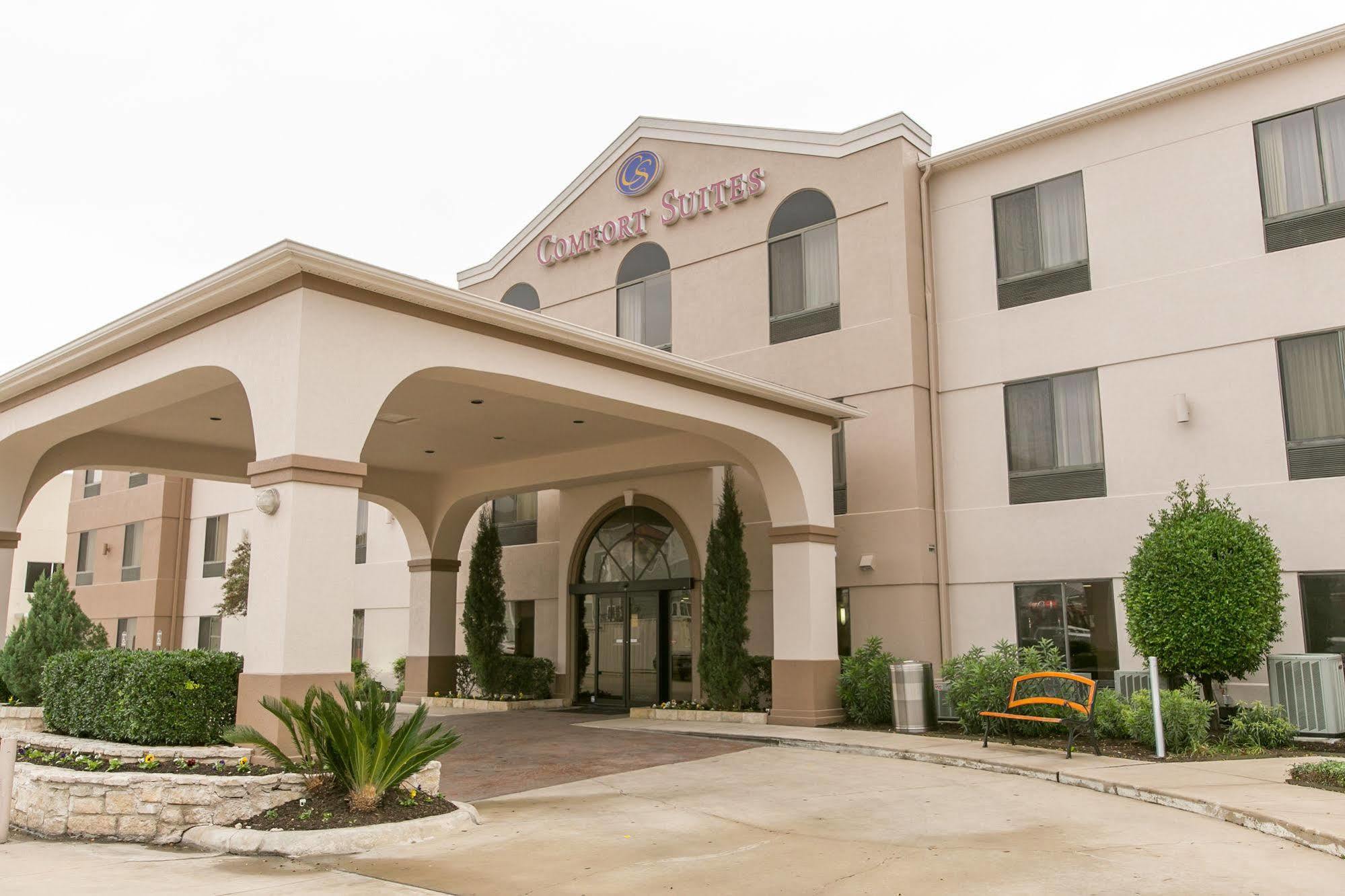 Comfort Suites Austin Nw Lakeline Екстер'єр фото