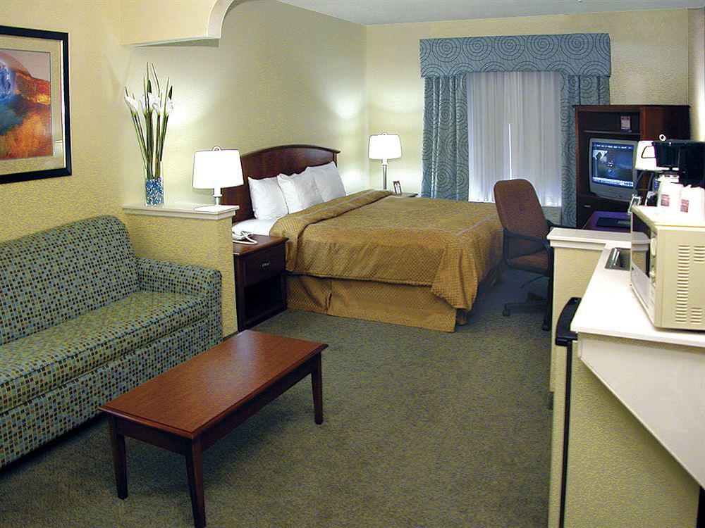 Comfort Suites Austin Nw Lakeline Екстер'єр фото